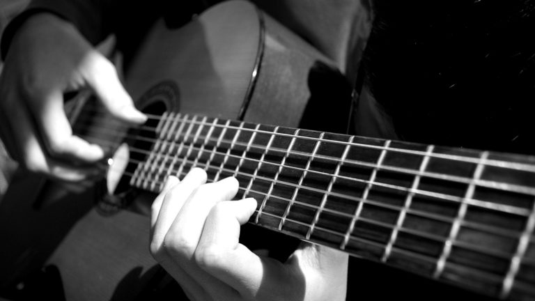 Διεθνές Φεστιβάλ “Αρίων”: Ρεσιτάλ κιθάρας καθημερινά στο Μόλυβο της Λέσβου