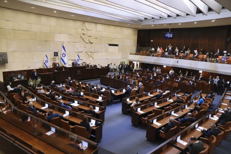 Ισραήλ: Διαιρεμένος ο κυβερνητικός συνασπισμός λόγω ψηφοφορίας στην Κνεσέτ για αμφιλεγόμενο μέτρο