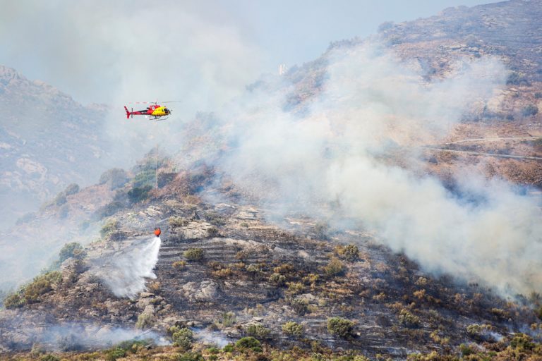 Ισπανία: Πυρκαγιά σε φυσικό πάρκο στην Καταλονία, 350 άνθρωποι εγκατέλειψαν τις εστίες τους