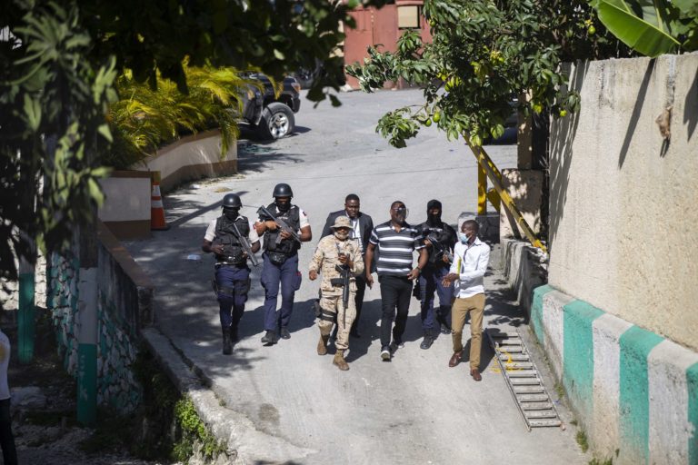 Δολοφονία του προέδρου της Αϊτής: Τέσσερις «μισθοφόροι» νεκροί – Σε εξέλιξη η σύλληψη των δολοφόνων του Μοΐζ