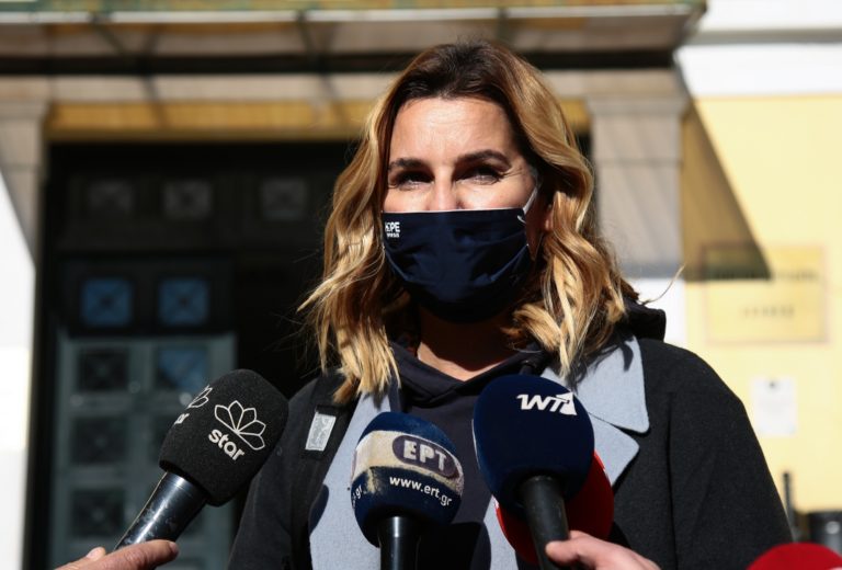 Σ. Μπεκατώρου στο Πρώτο: Τα θύματα έχουν βρει τη δύναμη να βγουν και να μιλήσουν (audio)