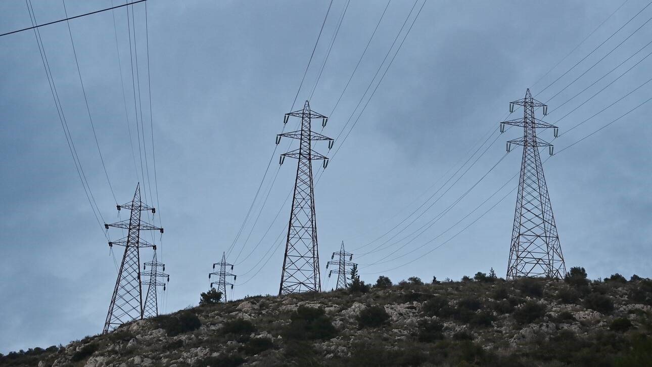 ΔΕΔΔΗΕ: Από αύριο το χειμερινό ωράριο για το μειωμένο νυχτερινό τιμολόγιο ρεύματος