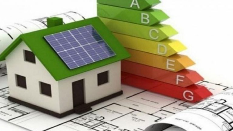 Εξοικονομώ: Αναλυτικά οι πέντε κατηγορίες παρεμβάσεων για εξοικονόμηση ενέργειας που επιδοτεί το νέο πρόγραμμα
