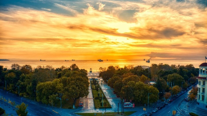 Θεσσαλονίκη: Σε σταθερά χαμηλό επίπεδο το ιικό φορτίο