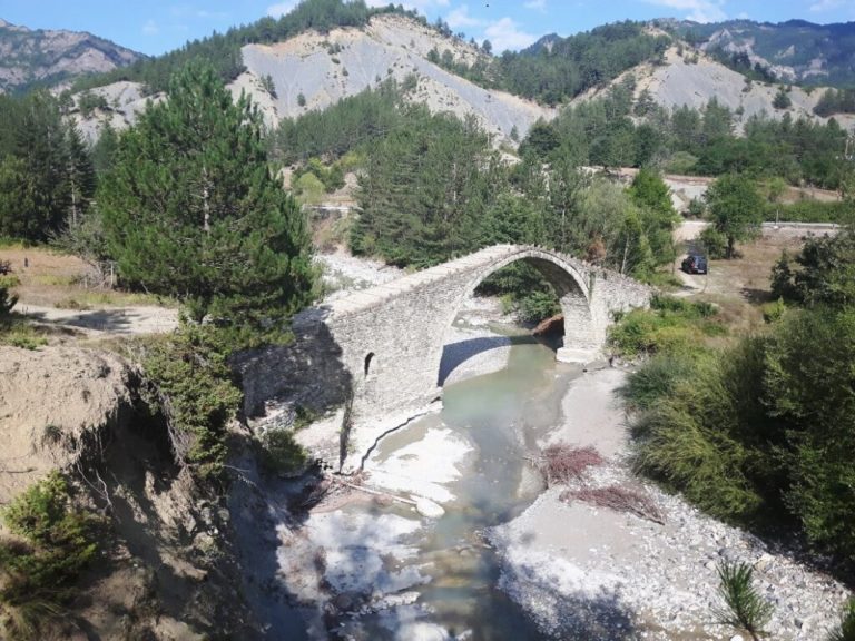 Καστοριά: Αναβάθμιση Τοξωτού Γεφυριού Κουσιουμπλή στο Επταχώρι
