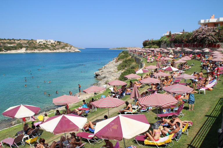 Χανιά: Έκτακτη σύγκληση του Δημοτικού Συμβουλίου για την παραχώρηση των παραλιών