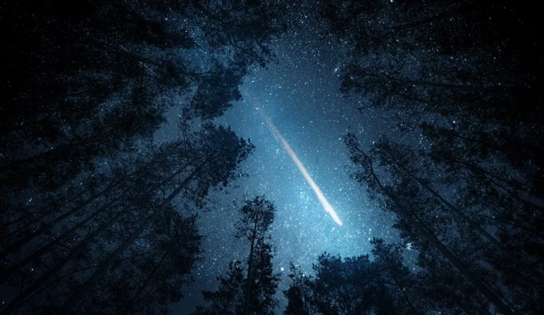 Νορβηγία: Τη νύχτα μέρα έκανε ένας μεγάλος μετεωρίτης που φώτισε τον ουρανό στο νότιο τμήμα της χώρας (video)