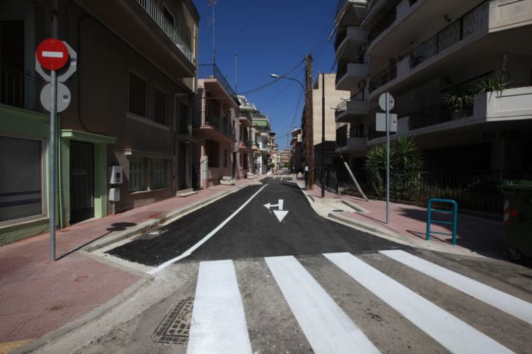 Παραδίδονται στην κυκλοφορία οι οδοί Γούναρη και Κιλκις στη Λάρισα