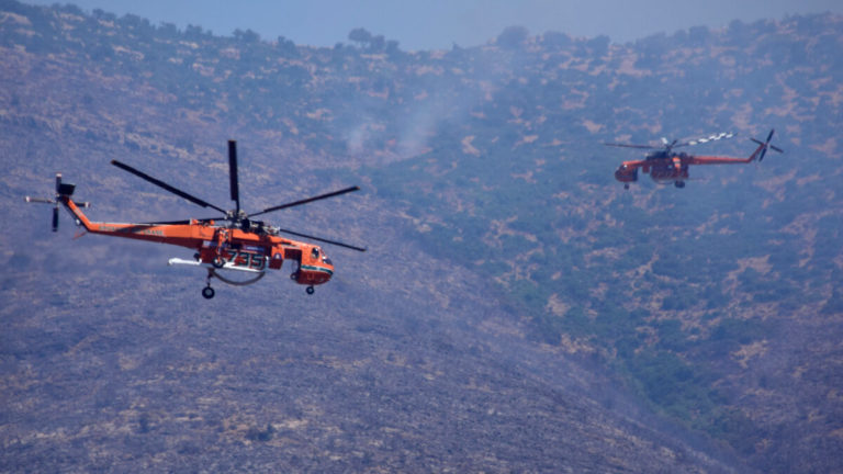 Ηράκλειο: Πυρκαγιά σε χορτολιβαδική έκταση στο Θραψανό – Άμεση επέμβαση της Πυροσβεστικής
