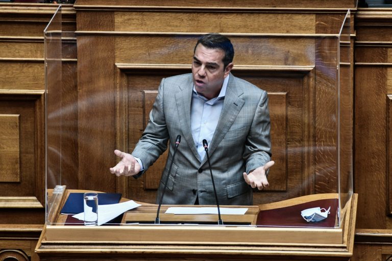 Α. Τσίπρας: Έχετε άγνοια του ελληνικού πανεπιστημίου και της διαδικασίας των εξετάσεων