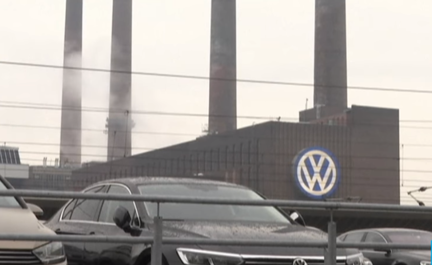 ΕΕ: Πρόστιμα 875 εκατ. ευρώ σε Volkswagen και BMW για παραβίαση των κανόνων περί ανταγωνισμού