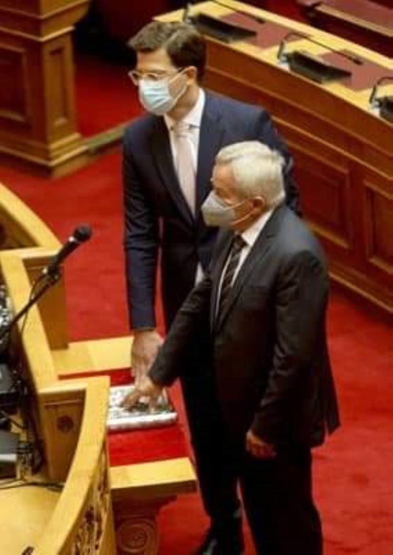 Κορινθία: Ορκίστηκε βουλευτής ο Κώστας Κόλλιας