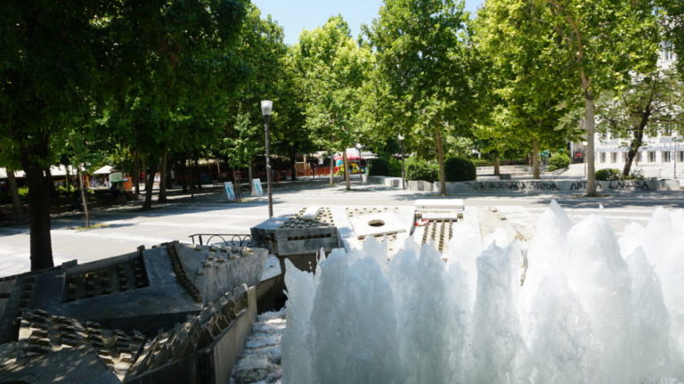 Κλιματιζόμενοι χώροι από τον Δήμο Λαρισαίων