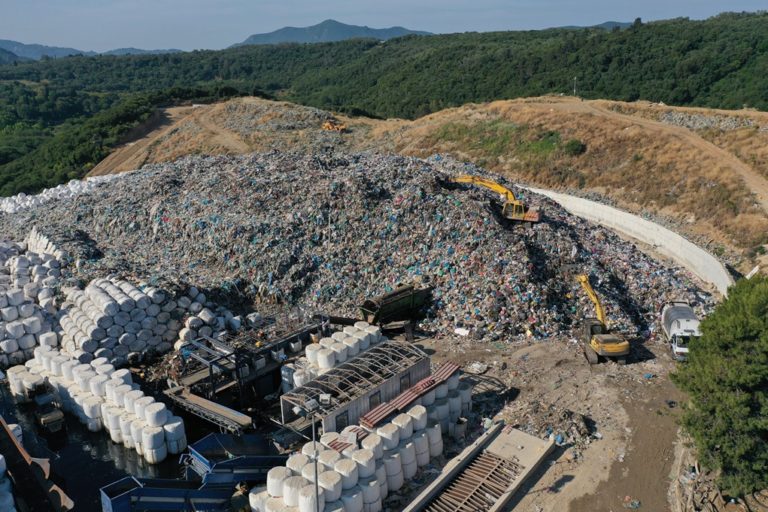 Στην Κέρκυρα κλιμάκιο του Δημόκριτου για το ΧΥΤΑ στο Τεμπλόνι