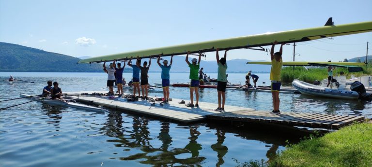 Πανελλήνιο Πρωτάθλημα Κωπηλασίας στη λίμνη της Καστοριάς (εικόνες)