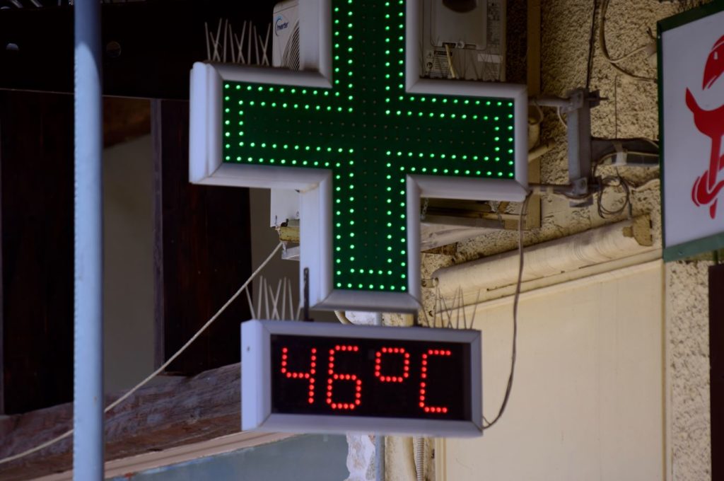 Ο καιρός με την Αναστασία Τυράσκη: Ιδιαίτερα υψηλές θερμοκρασίες έως και την Πέμπτη – αισθητή υποχώρηση από την Παρασκευή (video)