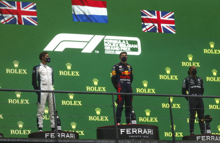 GP Βελγίου: Ο Φερστάπεν νικητής του μικρότερου αγώνα στην ιστορία της F1 – Πρώτο βάθρο για τον Ράσελ
