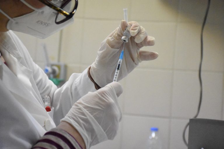 Γερμανία: Πάνω από 4 εκατομμύρια τα κρούσματα και 92.346 θάνατοι από κορονοϊό