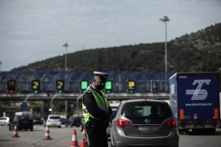 Κυκλοφοριακές ρυθμίσεις στην εθνική οδό Αθηνών – Λαμίας – Πώς κινούνται φορτηγά και ΙΧ λόγω της διακοπής κυκλοφορίας
