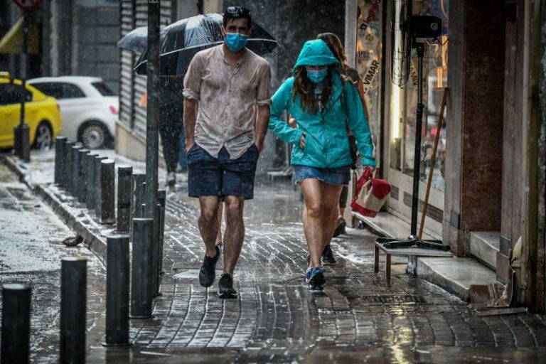 Ισχυρές καταιγίδες σε Κεντρική και Δυτική Μακεδονία και Θεσσαλία – Σε επιφυλακή η πολιτική προστασία στην ΠΚΜ