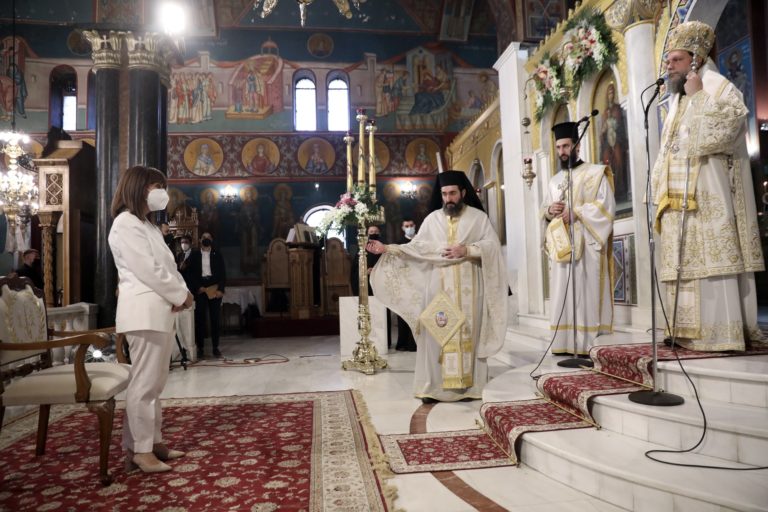 Τα πολιτειακά και πολιτικά μηνύματα του Δεκαπενταύγουστου