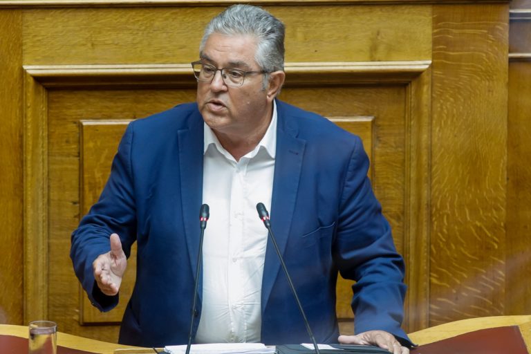 Δ. Κουτσούμπας: Χρησιμοποιείτε την κλιματική αλλαγή για να καλύψετε ανεπάρκεια