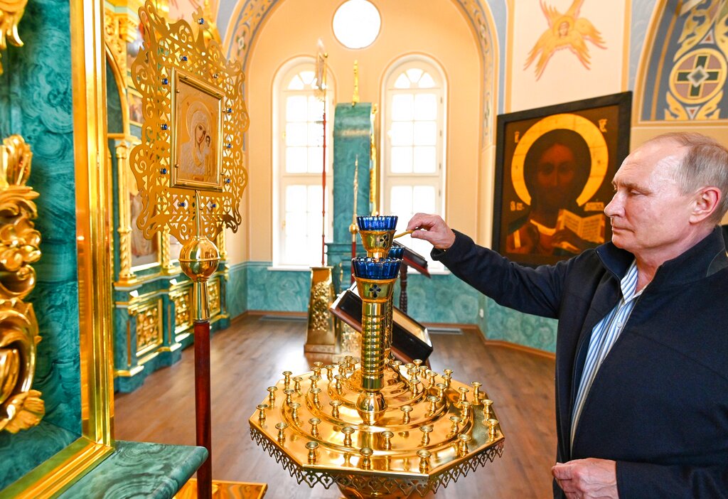 Ο Πούτιν επισκέφθηκε τη Μονή Κόνεβσκι στη λίμνη Λάντογκα (video)