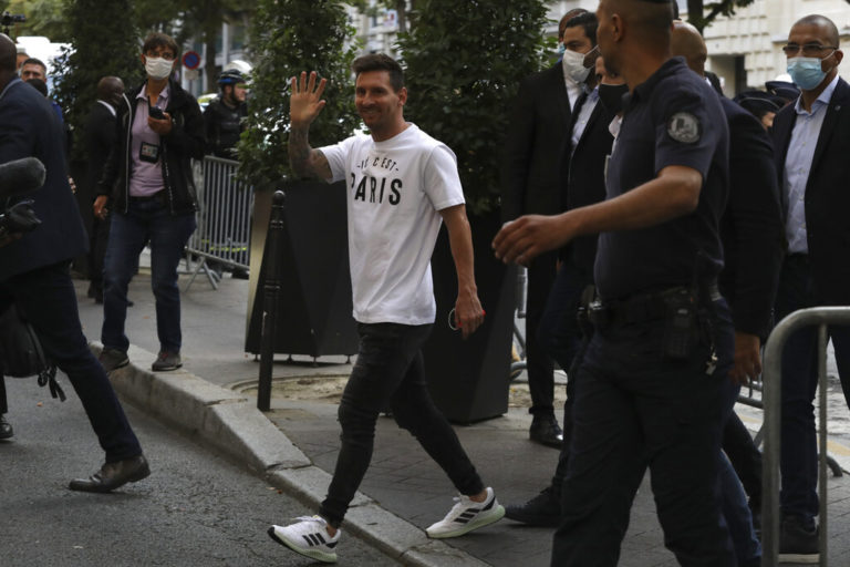 Μέσι: Δείτε την πρώτη του φωτογραφία με τα χρώματα της Παρί