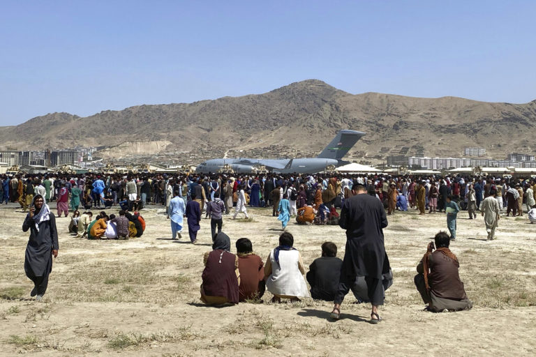 Αφγανιστάν: Με δύο μεταγωγικά αεροσκάφη συμμετέχει ο Καναδάς στην επιχείρηση εκκένωσης από την Καμπούλ