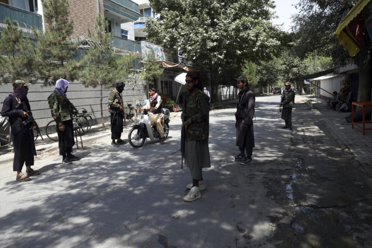 Γ. Φίλης στην ΕΡΤ για τον εφιάλτη στο Αφγανιστάν: Για τον δυτικό κόσμο οι Ταλιμπάν δεν είναι ακριβώς τρομοκράτες (video)