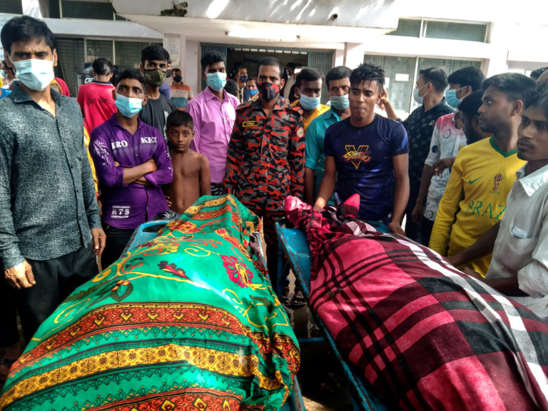 Μπανγκλαντές: 17 νεκροί από κεραυνό σε γαμήλιο πάρτι