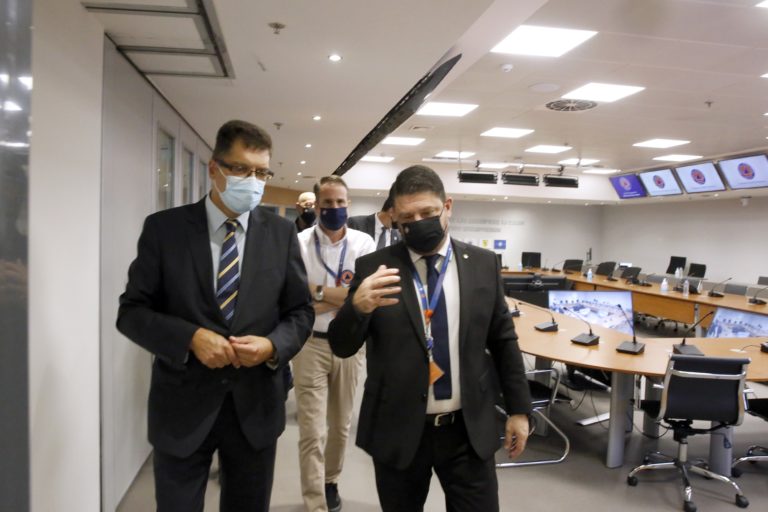 Επίσκεψη στην Αθήνα του Ευρωπαίου Επιτρόπου διαχείρισης κρίσεων