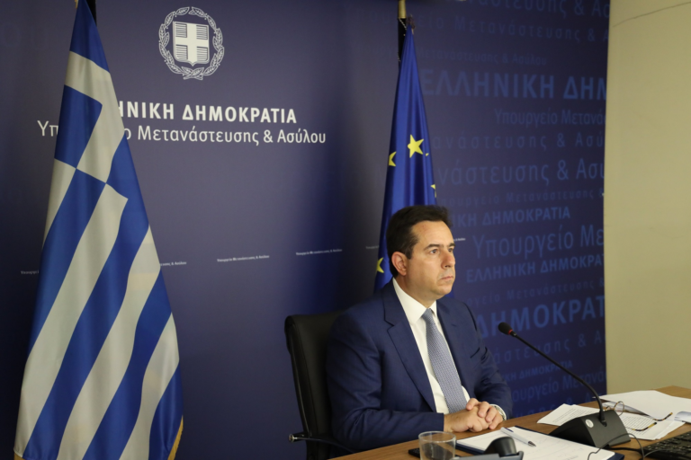 Αίτημα Μηταράκη να διερευνηθούν καταγγελίες για επαναπροωθήσεις προσφύγων και μεταναστών στο Αιγαίο