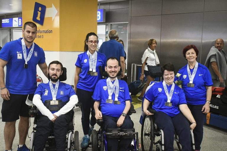Παραολυμπιακή Ομάδα: Αθανάσιος Κωνσταντινίδης και Άννα Ντέντα οι σημαιοφόροι