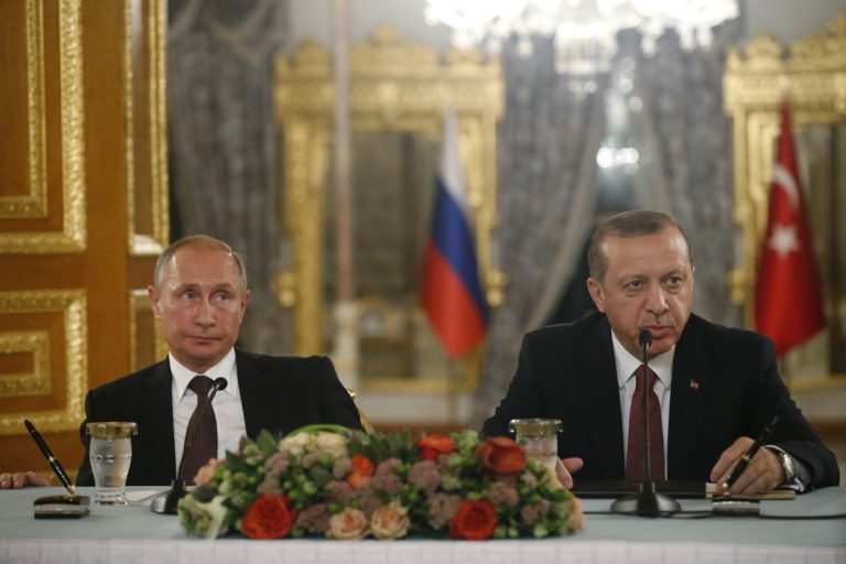 Ηχηρό μήνυμα Πούτιν στην Τουρκία: «Απαράδεκτες μονομερείς ενέργειες» στην Αμμόχωστο (video)
