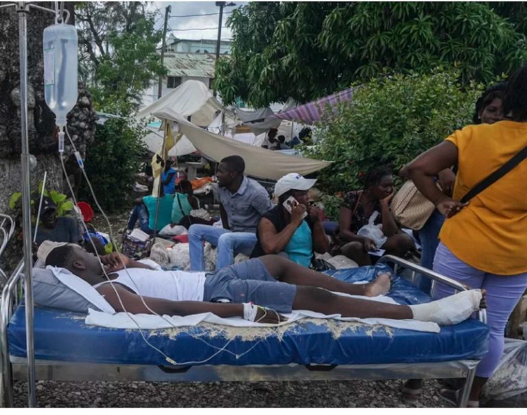 Αϊτή: Στους 1.941 θανάτους ανήλθε ο απολογισμός από τον σεισμό – Πλημμύρες σαρώνουν
