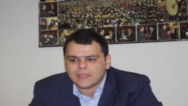 Ο Χρήστος Τοπαλίδης στη Φωνή της Ελλάδας: «Συνεχής διολίσθηση της Τουρκίας σε επικίνδυνες ατραπούς απολυταρχίας»