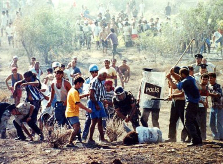 Κύπρος: 25 χρόνια από τη δολοφονία του Τάσου Ισαάκ και του Σολωμού Σολωμού