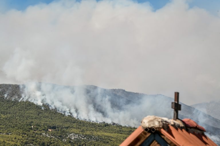 Αντιπεριφερειάρχης Πολιτικής Προστασίας Αττικής στο Πρώτο: Όλες οι ενδείξεις δείχνουν εμπρησμό σε Βίλια και Κερατέα (audio)