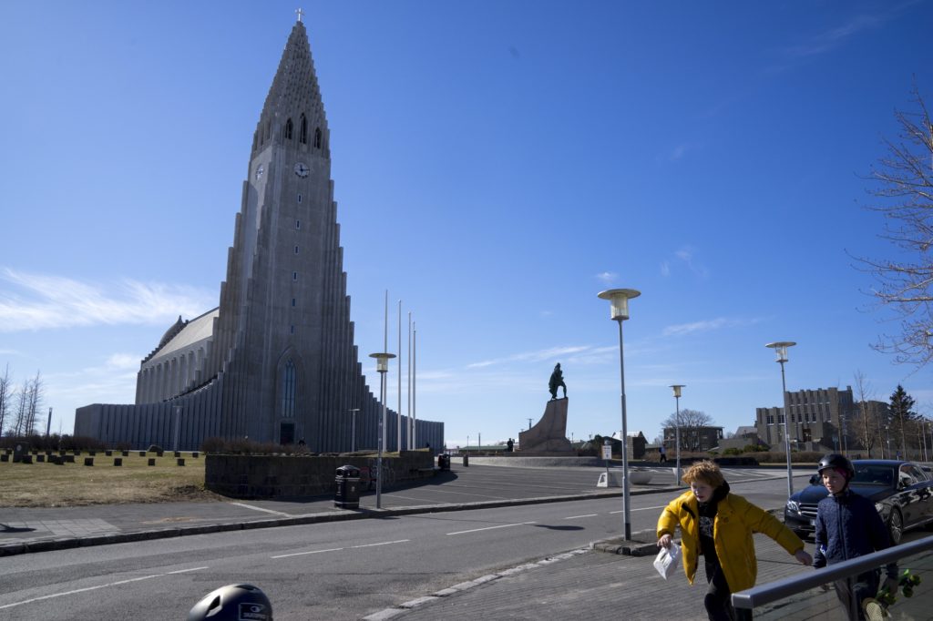 Τα όπλα μας για τον κορoνοϊό – Το παράδειγμα της Ισλανδίας