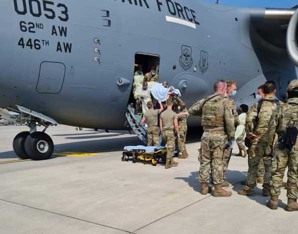 Αφγανή γέννησε σε αμερικανικό μεταγωγικό αεροσκάφος εν μέσω επιχείρησης εκκένωσης