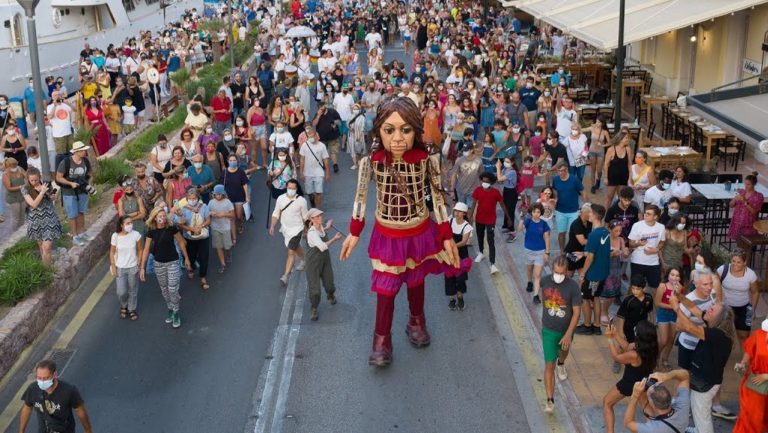 Η Αμάλ, το παιδί του πολέμου δεν είναι καλοδεχούμενο στο δήμο Μετεώρων