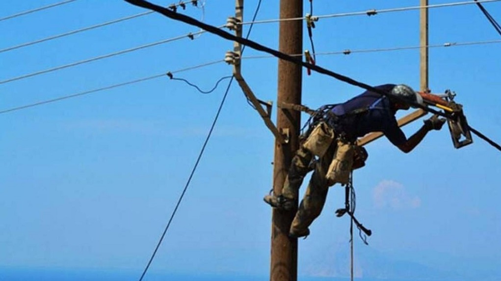 ΓΕΝΟΠ/ΔΕΗ-ΚΗΕ: Eκατοντάδες εργαζόμενοι στη μάχη για την αποκατάσταση της ηλεκτροδότησης