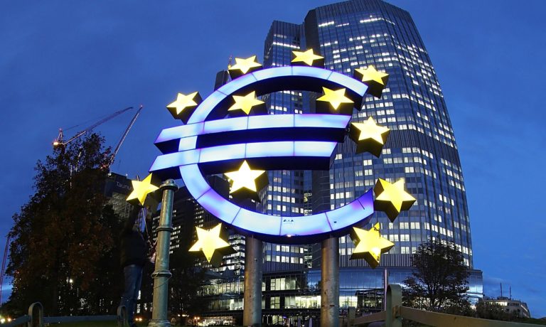 Ευρωπαϊκή Κεντρική Τράπεζα: «Παρούσα» στην ελληνική αγορά ομολόγων έως το τέλος του 2023
