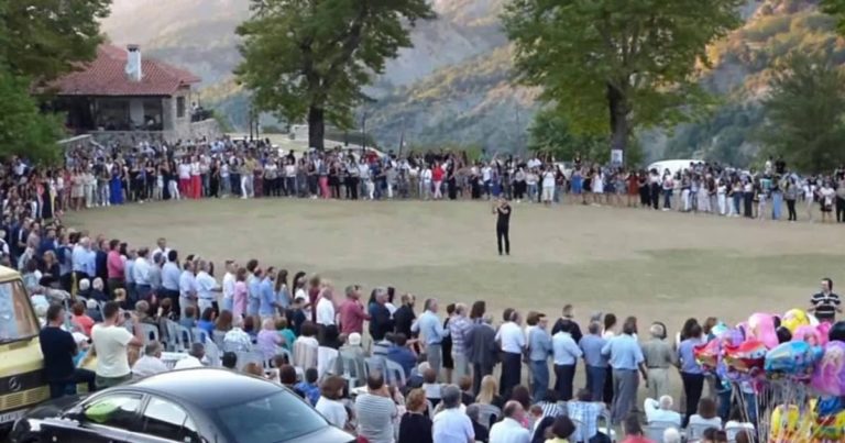 “Καμπάνες” για εκδηλώσεις χωρίς υγειονομικά μέτρα