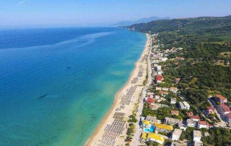Ζερεφός για κλιματική αλλαγή: Η θάλασσα θα καταπιεί δημοφιλείς ελληνικές ακτές
