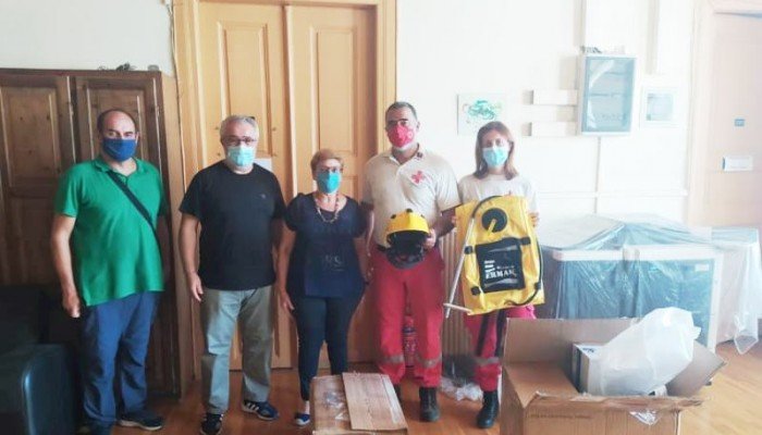 Εξοπλισμός δασοπυρόσβεσης σε εθελοντές Σαμαρείτες του Ρεθύμνου