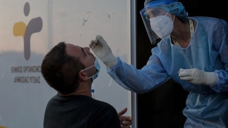 Πού πραγματοποιούνται σήμερα δωρεάν rapid test στη Θεσσαλονίκη