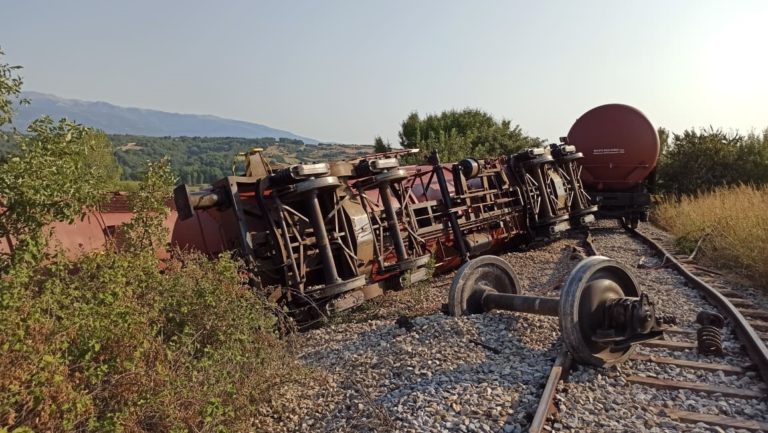 Διακόπηκε η σιδηροδρομική σύνδεση Θεσσαλονίκης – Αλεξανδρούπολης λόγω ατυχήματος στις Σέρρες
