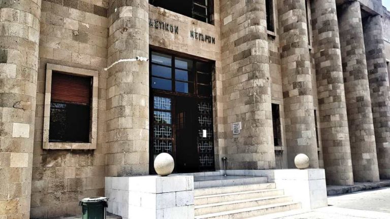 Ρόδος: Ελεύθερος ένας 19χρονος που καταγγέλθηκε για βιασμό 14χρονης